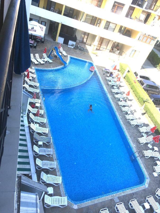 Апартаменти Блу Самър 1 & 2 & 3 Sunny Beach Buitenkant foto
