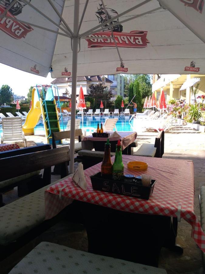 Апартаменти Блу Самър 1 & 2 & 3 Sunny Beach Buitenkant foto