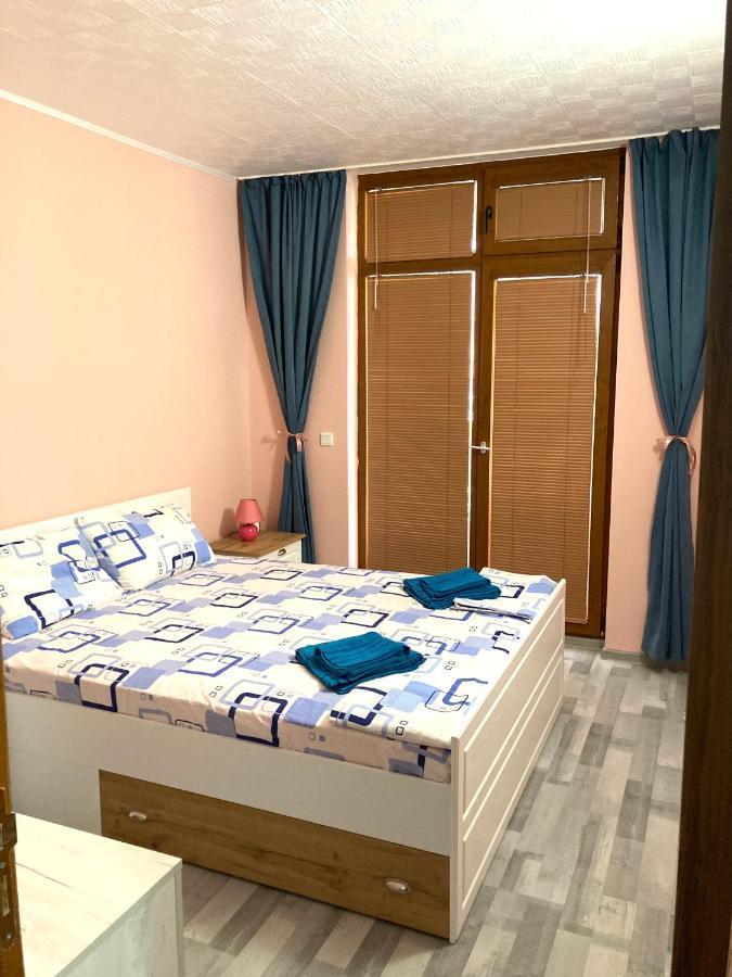 Апартаменти Блу Самър 1 & 2 & 3 Sunny Beach Buitenkant foto