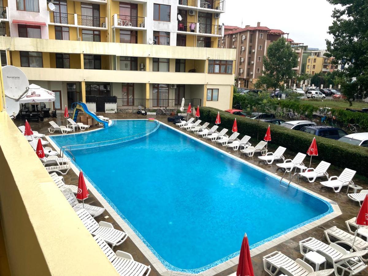 Апартаменти Блу Самър 1 & 2 & 3 Sunny Beach Buitenkant foto