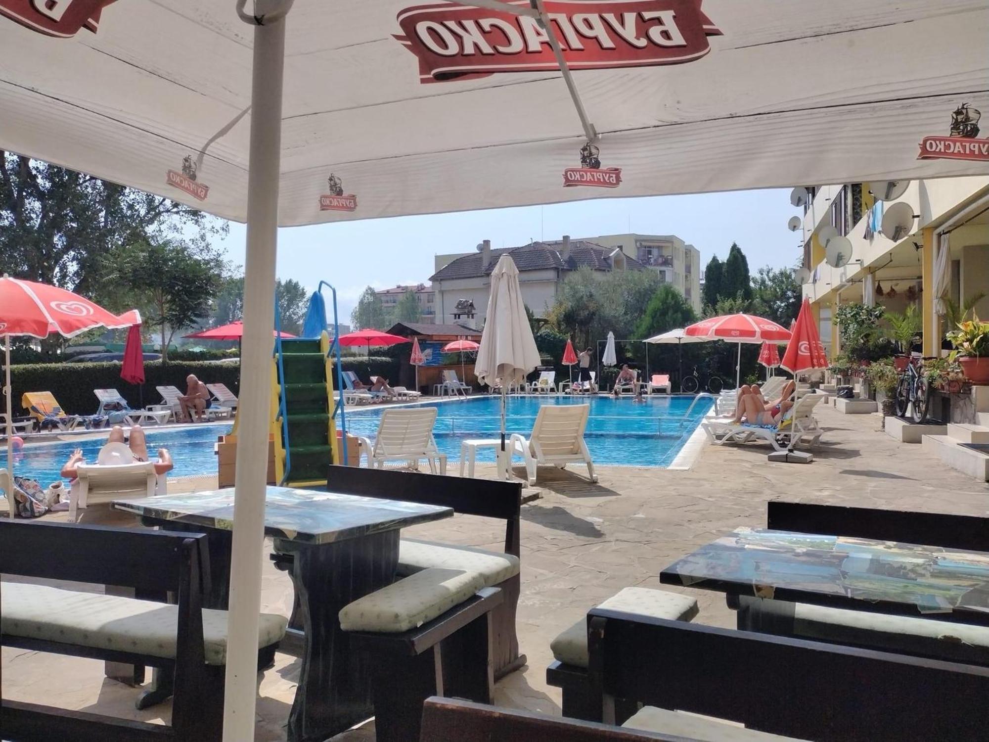 Апартаменти Блу Самър 1 & 2 & 3 Sunny Beach Buitenkant foto